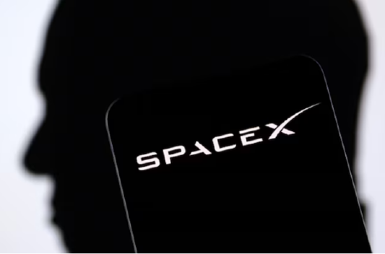 SpaceXAI携手Cursor发布AI模型 面向法律和金融等任务